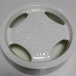 貝印 セラミック受け皿付おろし器 DG-2035