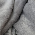 モノクロの毛布の画像