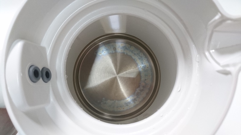 電気ケトルの洗浄 掃除方法 クエン酸と重曹で白い水垢汚れや油汚れは簡単キレイ