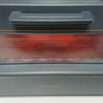 バルミューダ ザ・トースターの内部が、加熱調理中に赤熱している様子